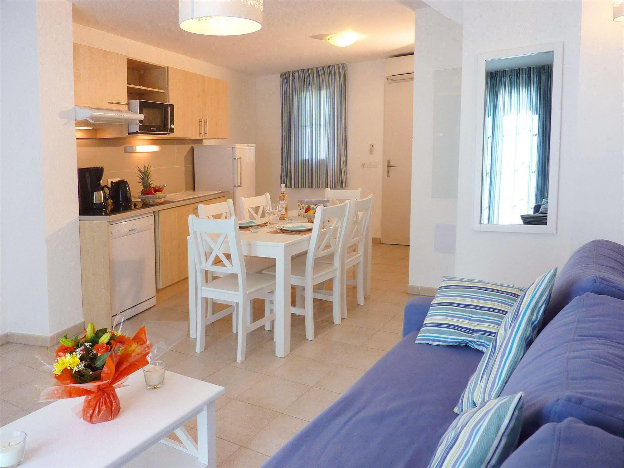 Terres De France - De La Cabre D'or Holiday park 3*